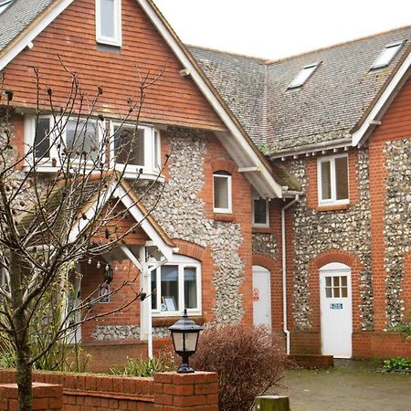 Stonehenge Hostel - Yha Affliated Cholderton Kültér fotó