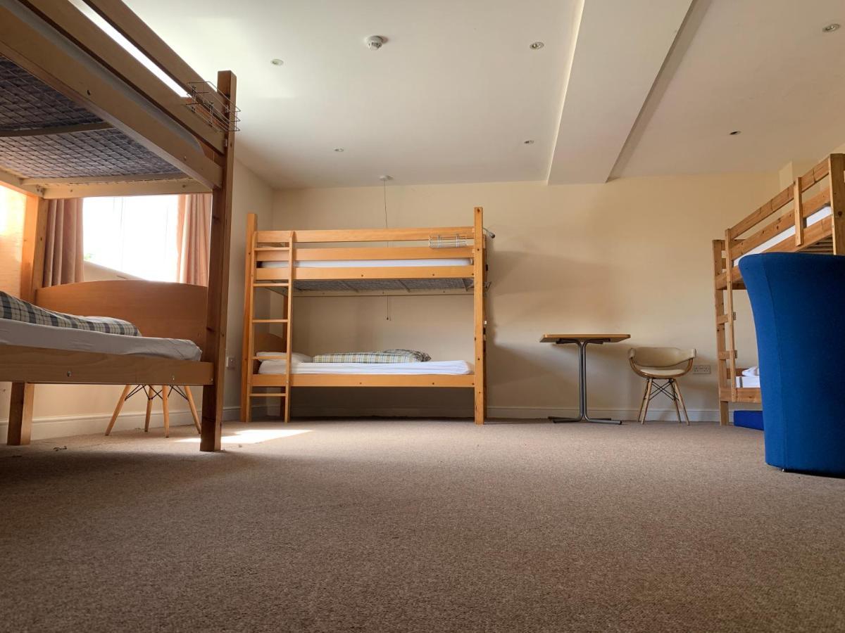 Stonehenge Hostel - Yha Affliated Cholderton Kültér fotó